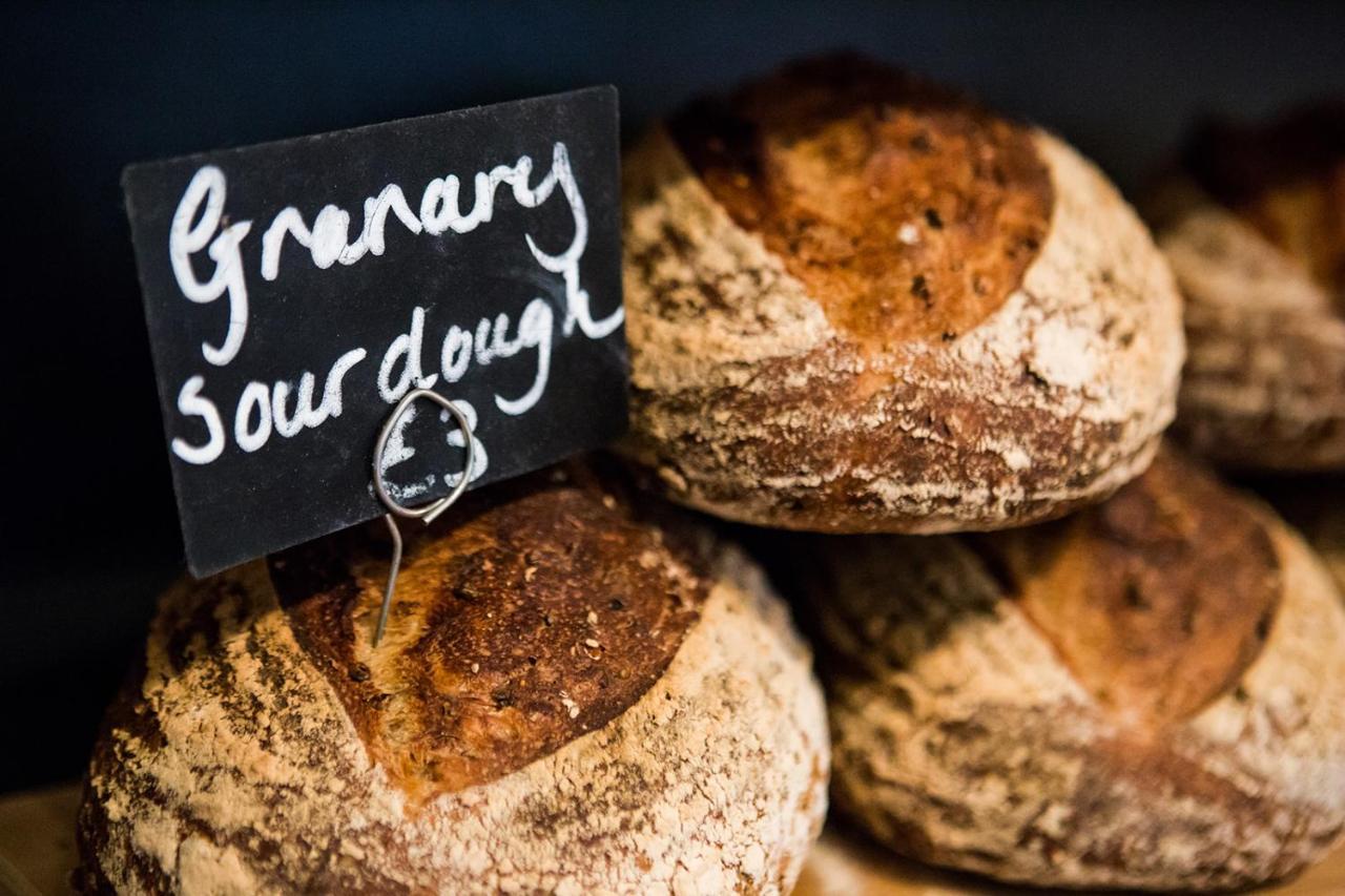 Whitehouse Rye Bed and Breakfast Εξωτερικό φωτογραφία Granary Sourdough